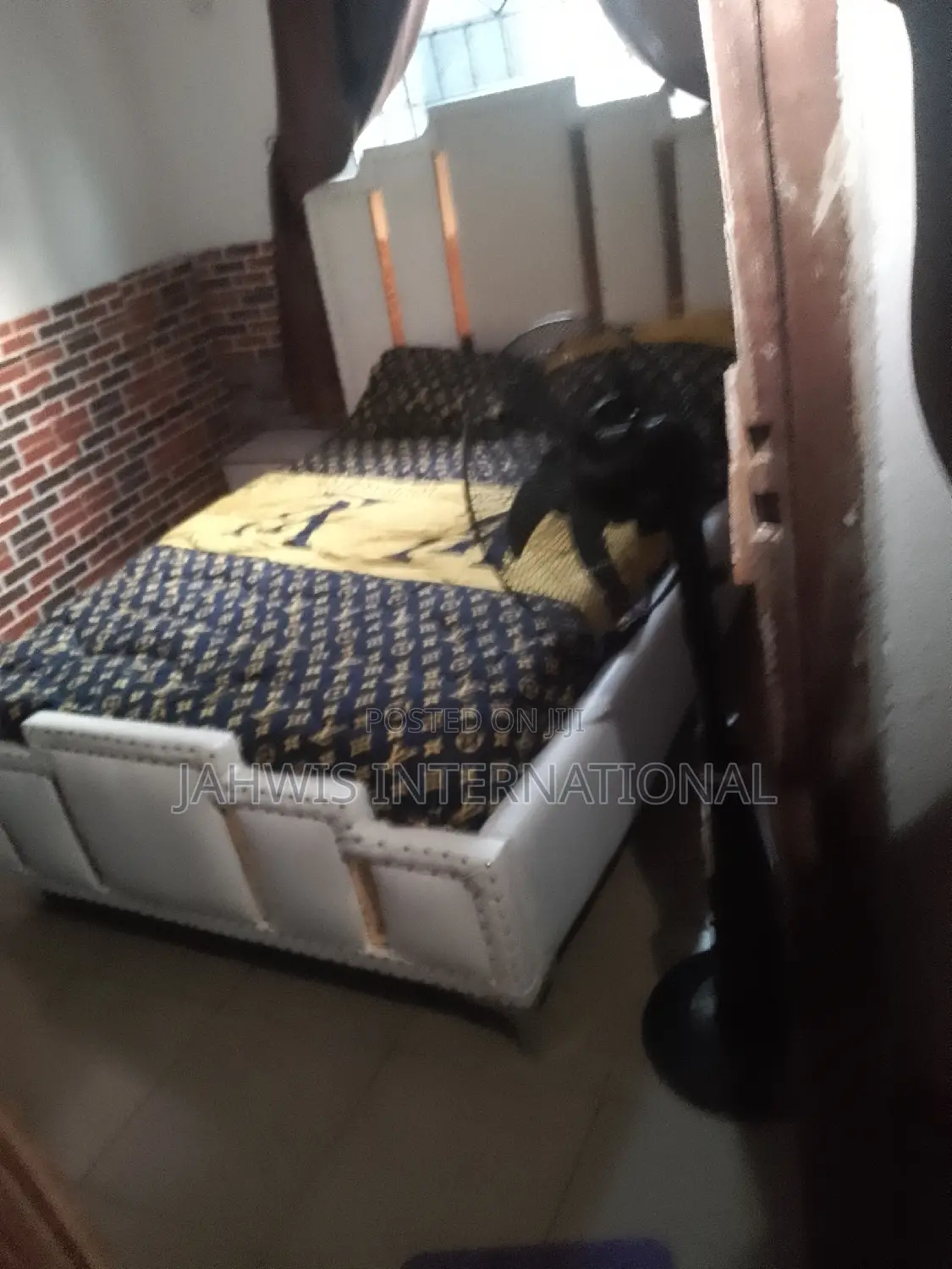 Beautiful 4by6ft Bed Frame