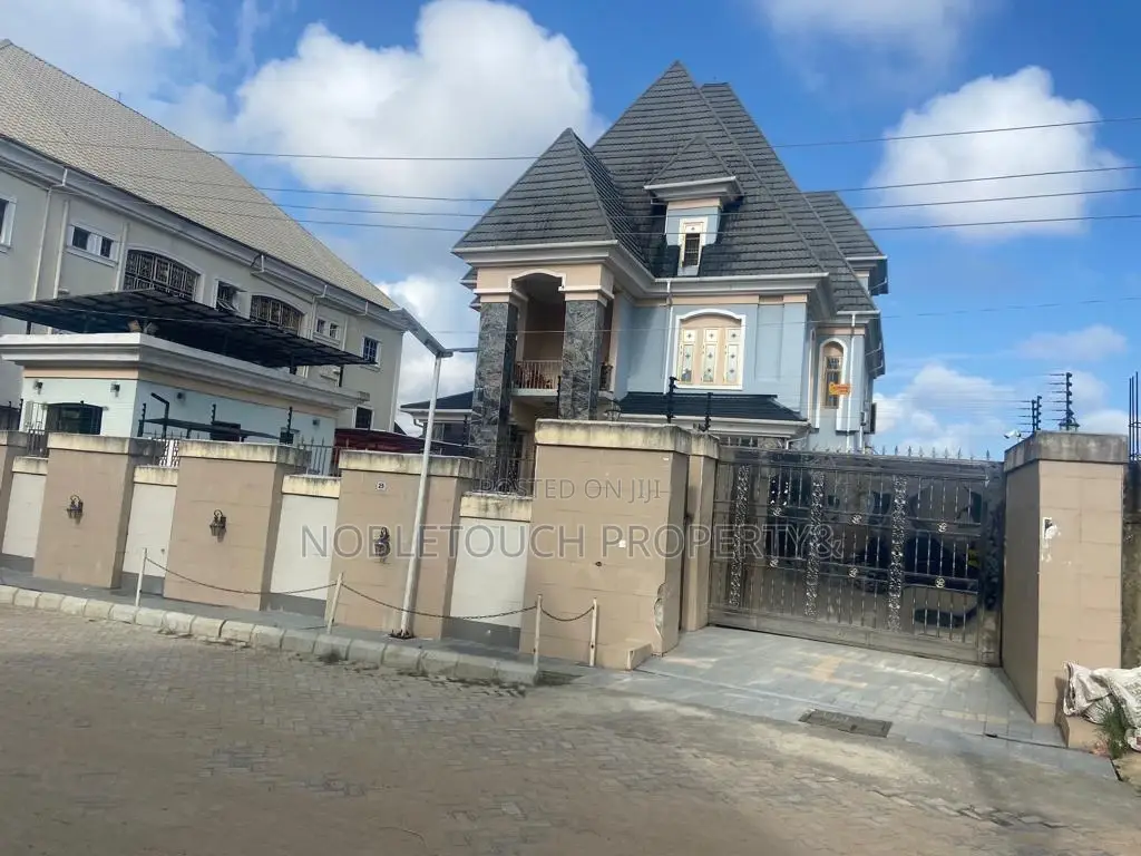 7bdrm Duplex in Satellite Town Ojo for sale