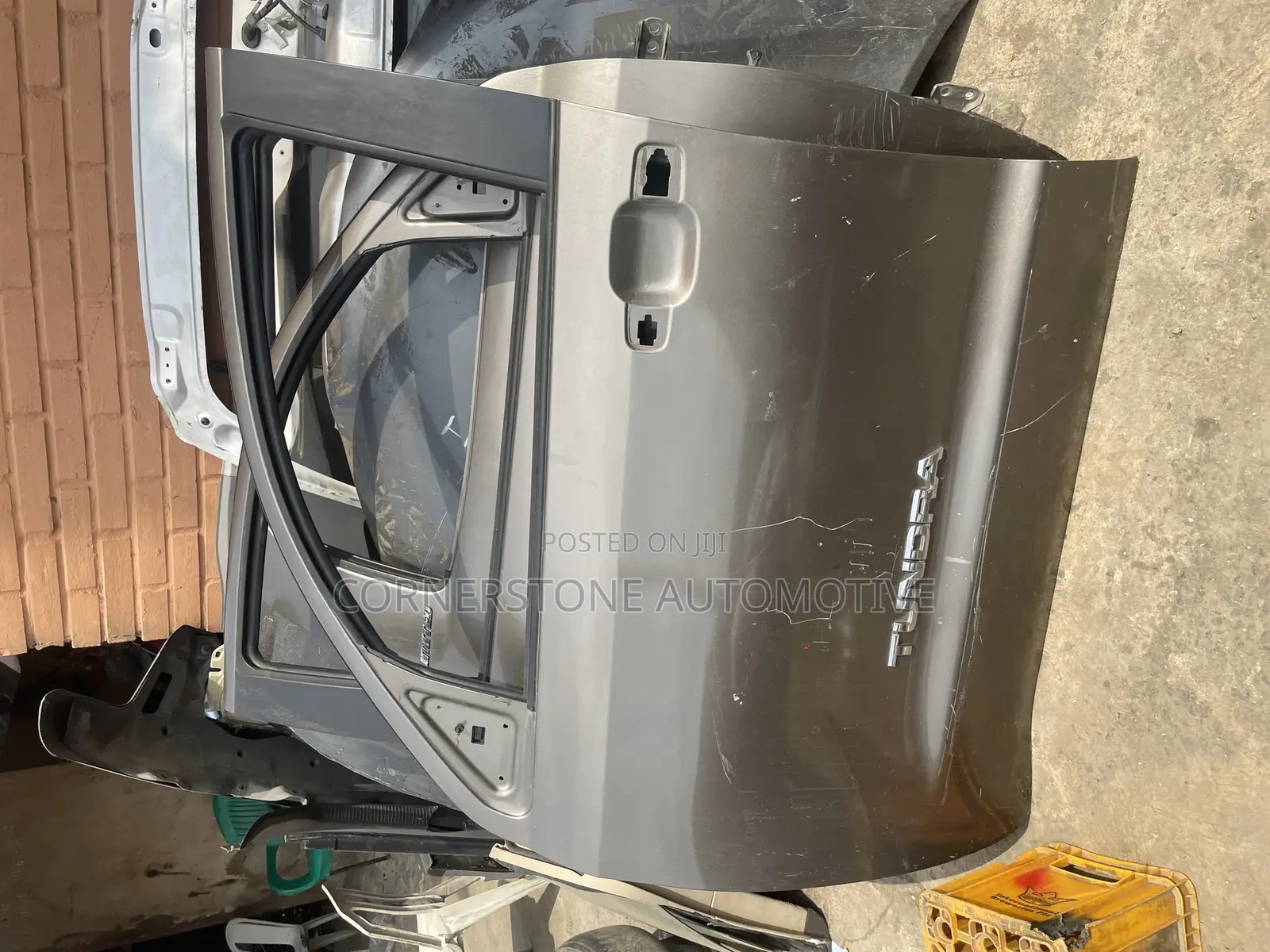 Complete Door Tundra 2016