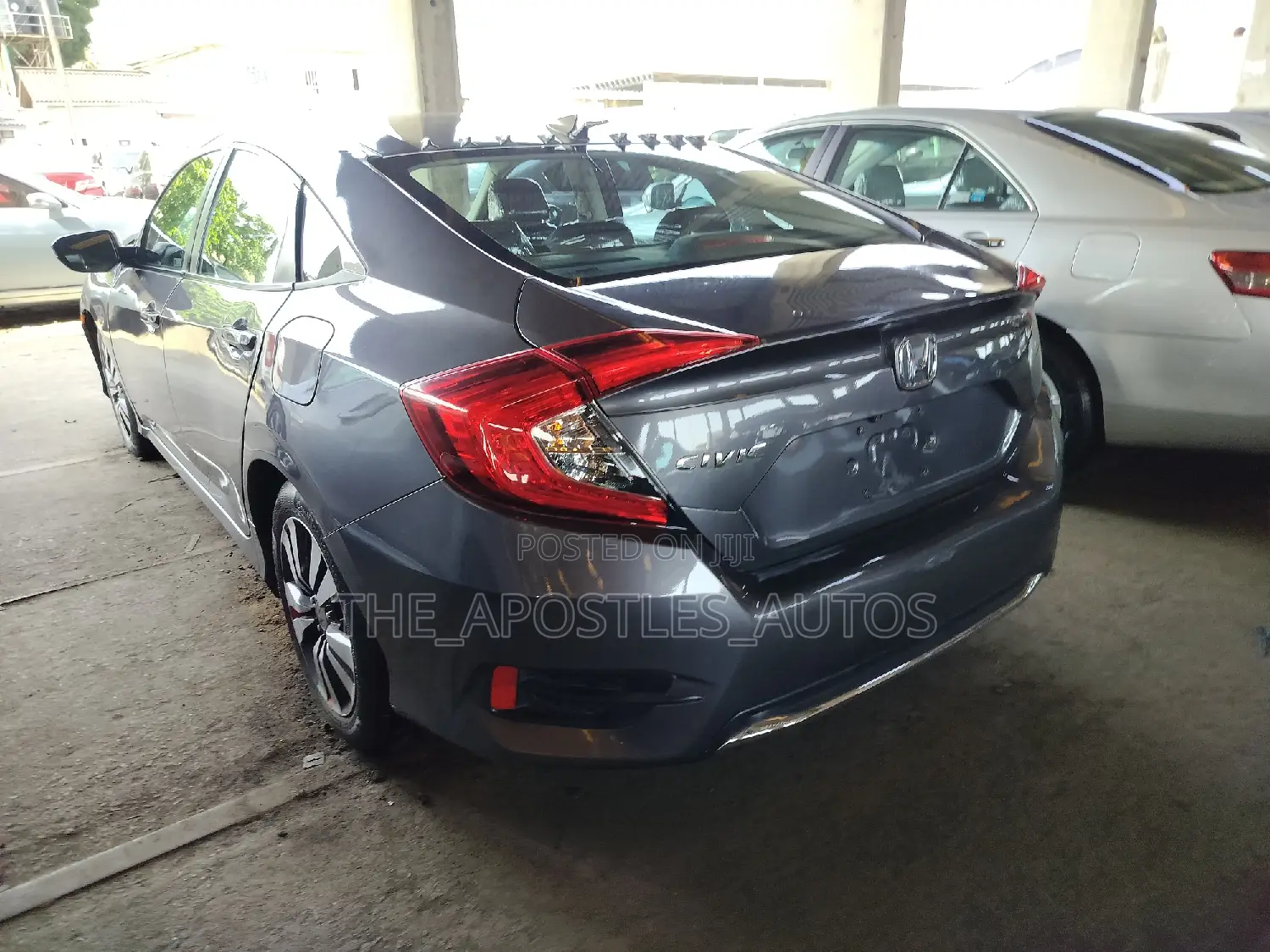 Honda Civic 2019 Gray