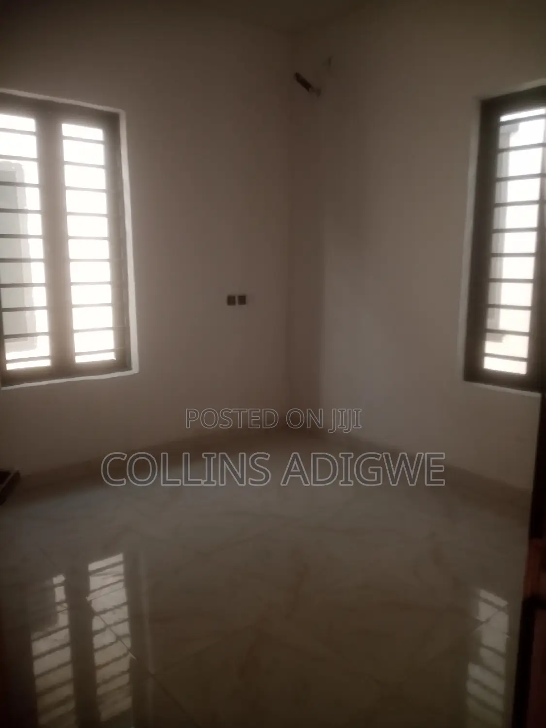 4bdrm Duplex in Orchid Road -Lekke, Chevron for sale