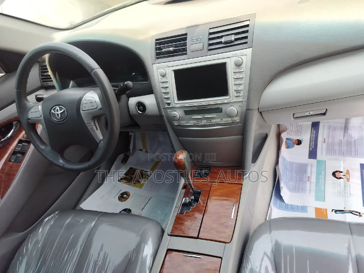 Toyota Camry 2010 Gray
