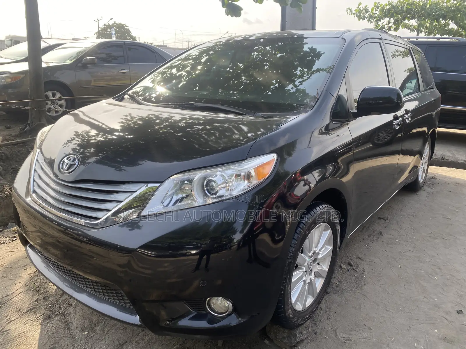 Toyota Sienna Limited 7 Passenger 2010 Black
