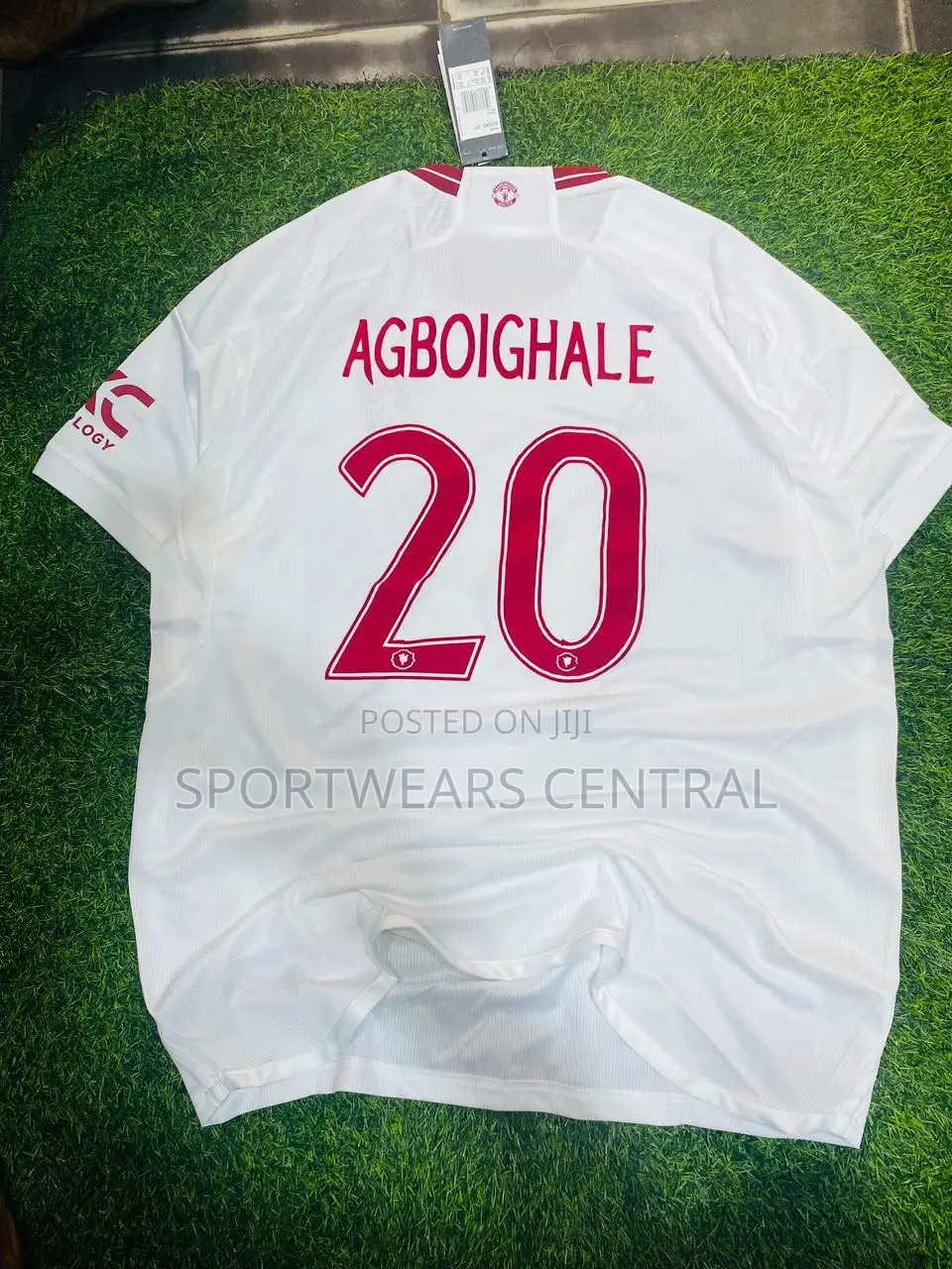 Original Celtic Retro Old Football JERSEY at 25,000