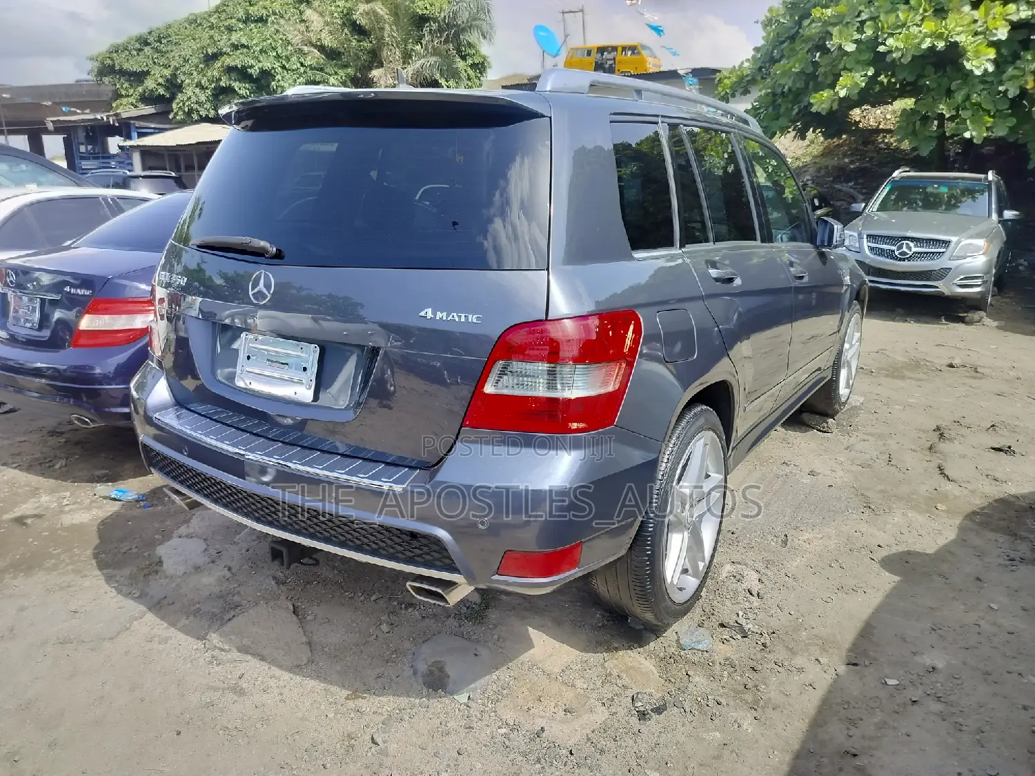 Mercedes-Benz GLK-Class 350 4MATIC 2011 Gray