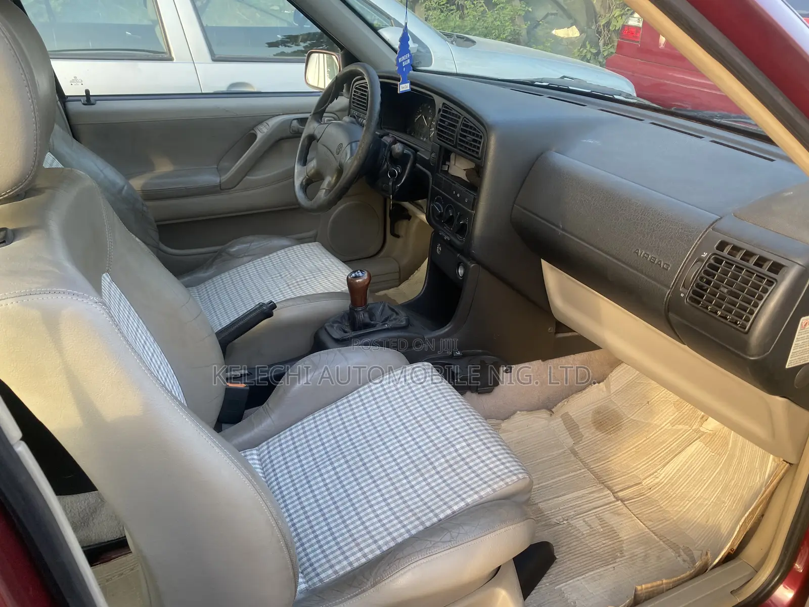 Volkswagen Passat GLS Station Wagon 1998
