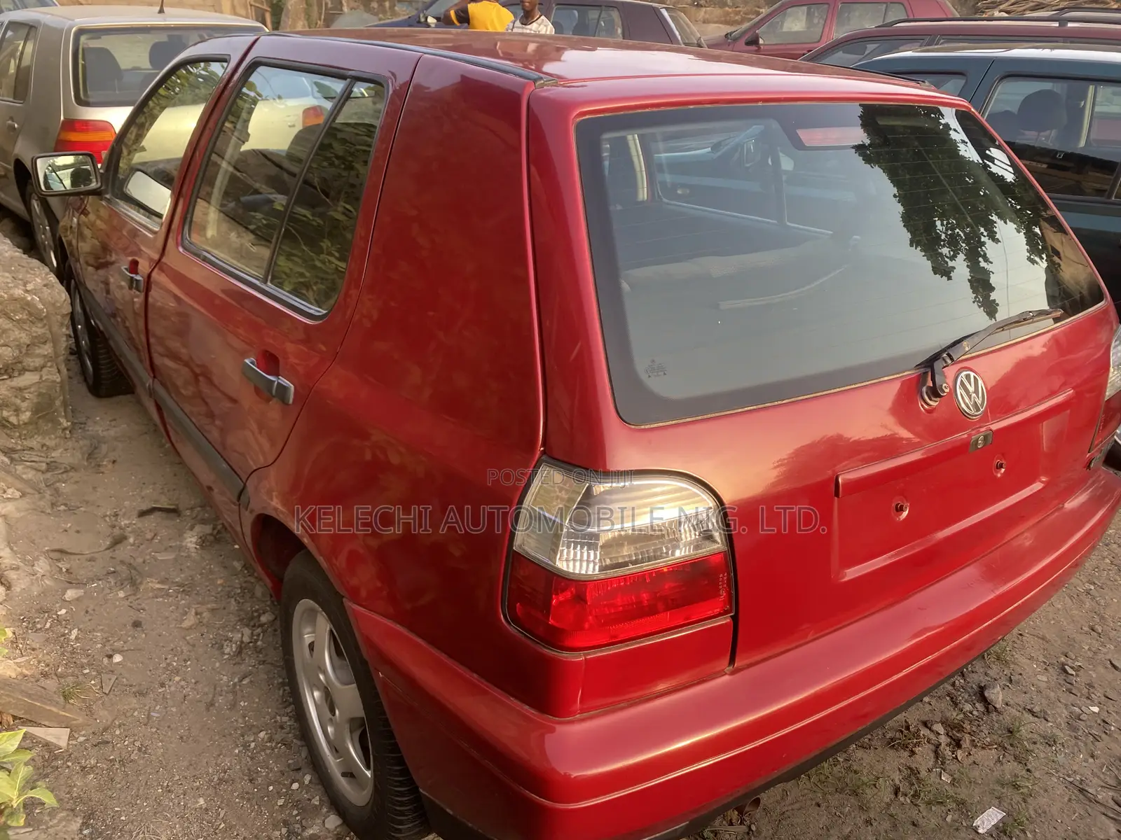 Volkswagen Golf 2003 Red
