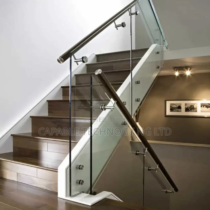 Beautiful Glass Staircase Handrails