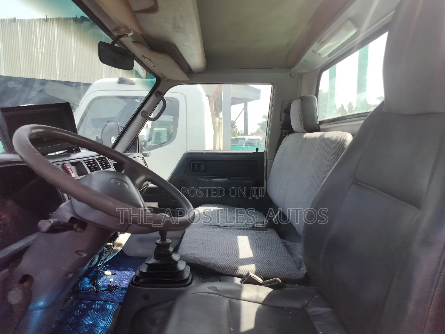 Toyota Dyna 400