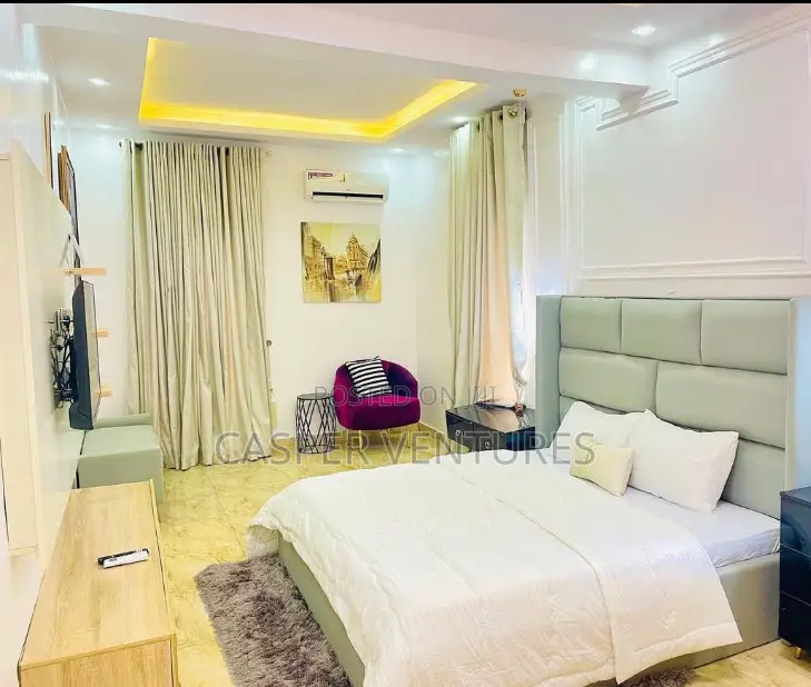 Magnetic and Colorful 3-Bedroom