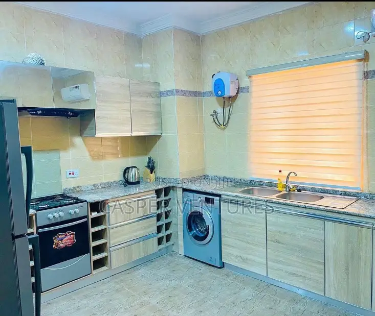 Magnetic and Colorful 3-Bedroom