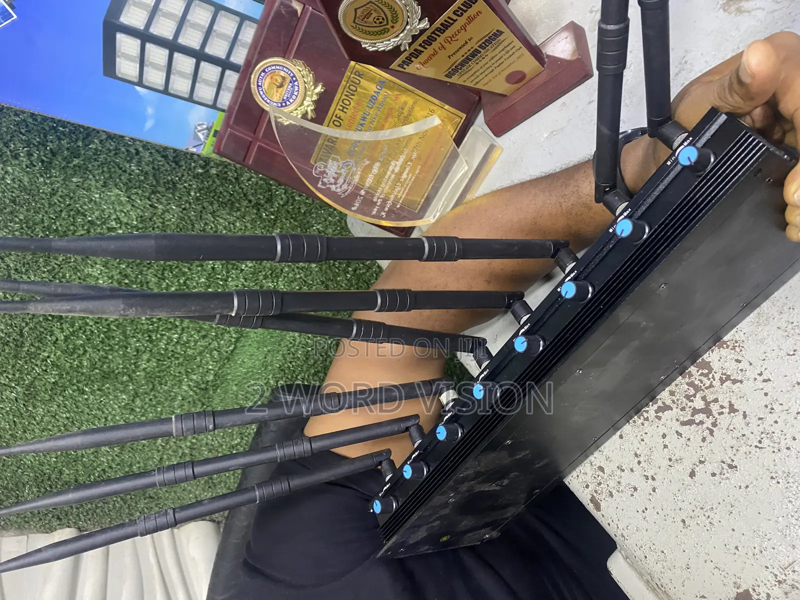 8 Antennas Brand High Power 4G Jammer for Mobile Network