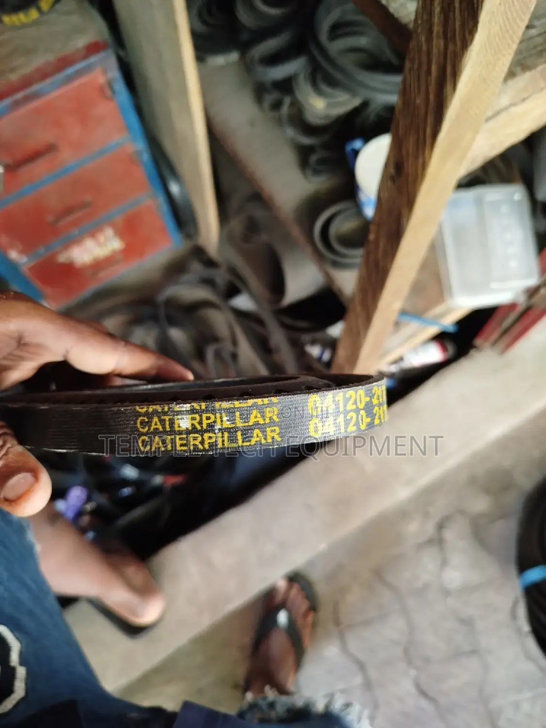 Cummins and Caterpillar Belt