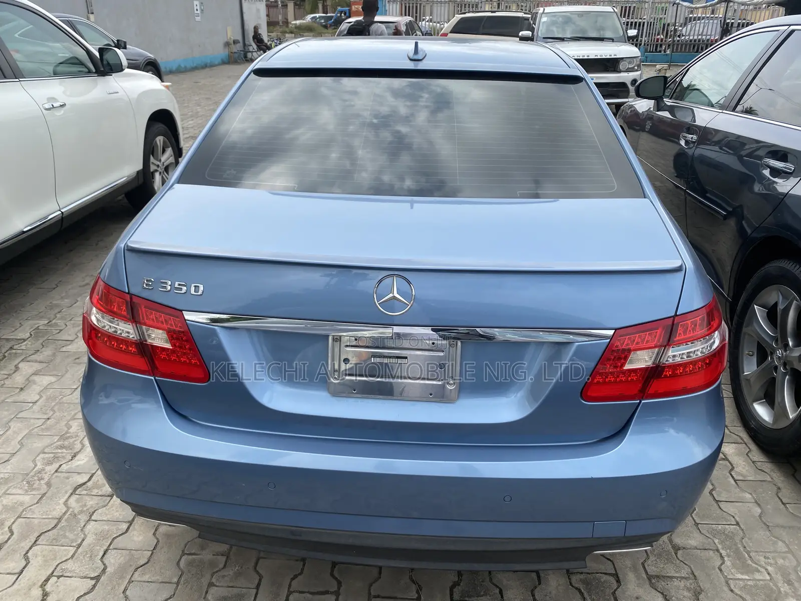 Mercedes-Benz E350 Base 4dr Sedan RWD (3.5L 6cyl 7A) 2010 Blue