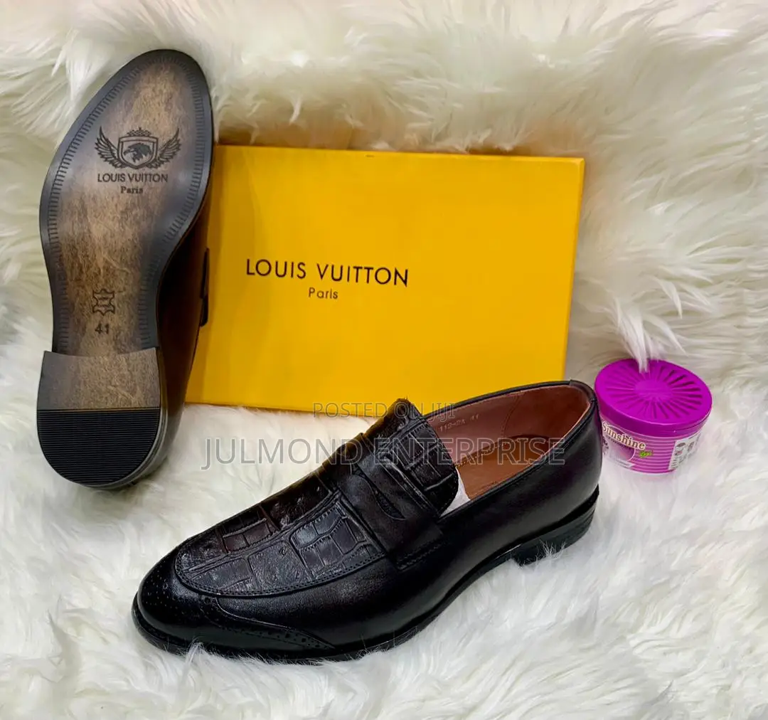 Men's Casual Shoes