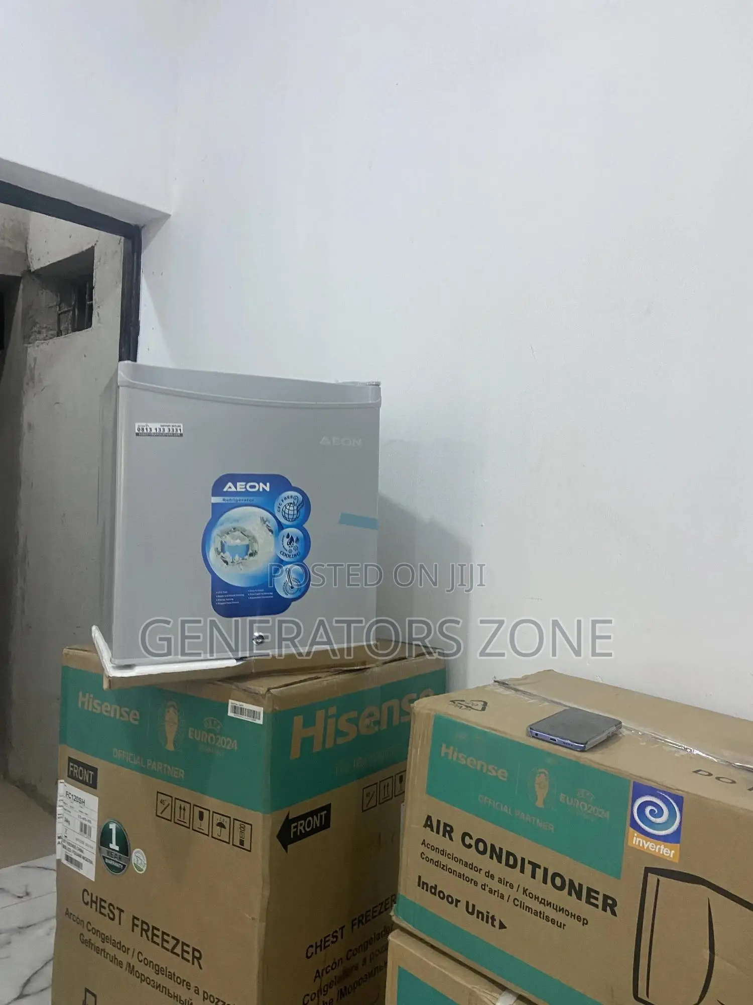 Quality Aeon Bedside Refrigerator 45L