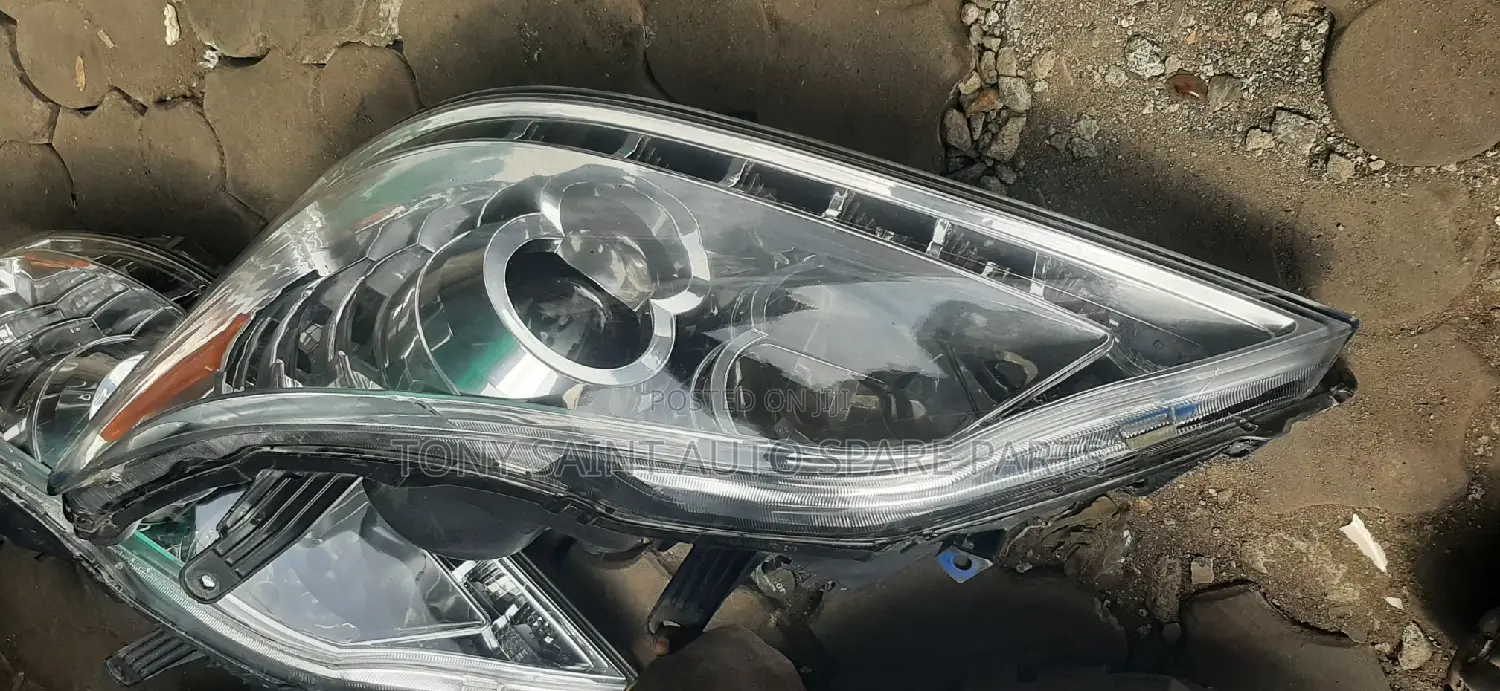 ES350 2015 Direct Tokunbo Headlights