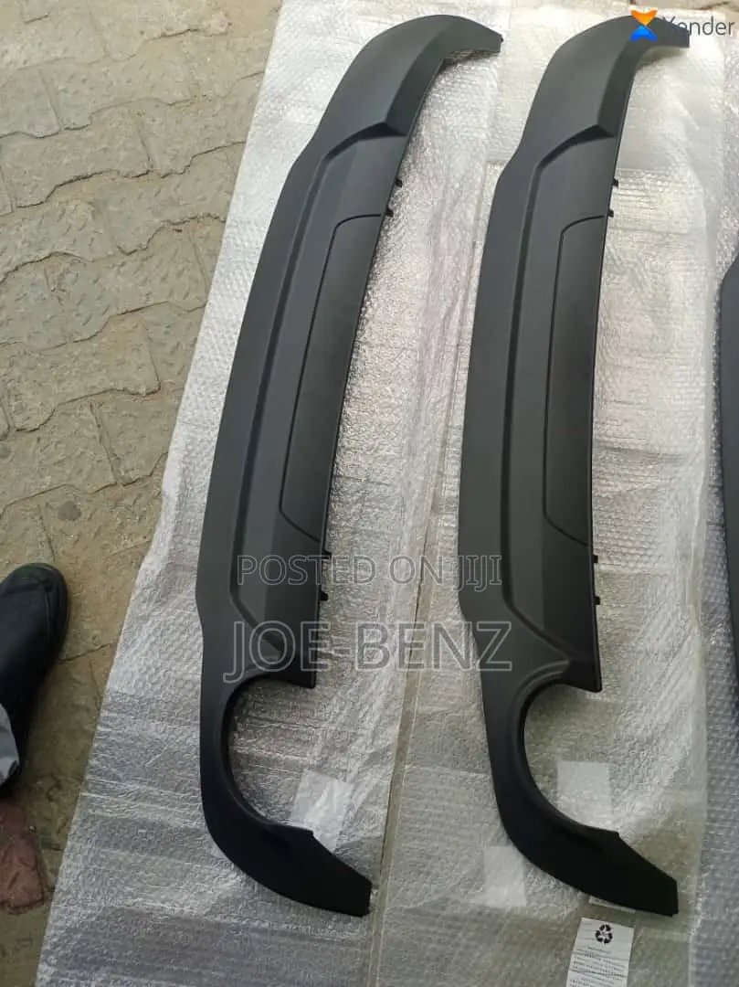 C300 2013 Back Bumper Down Padded