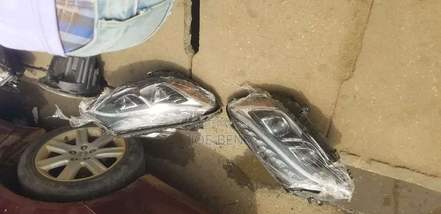 C300 2018 Double Charger American Headlights