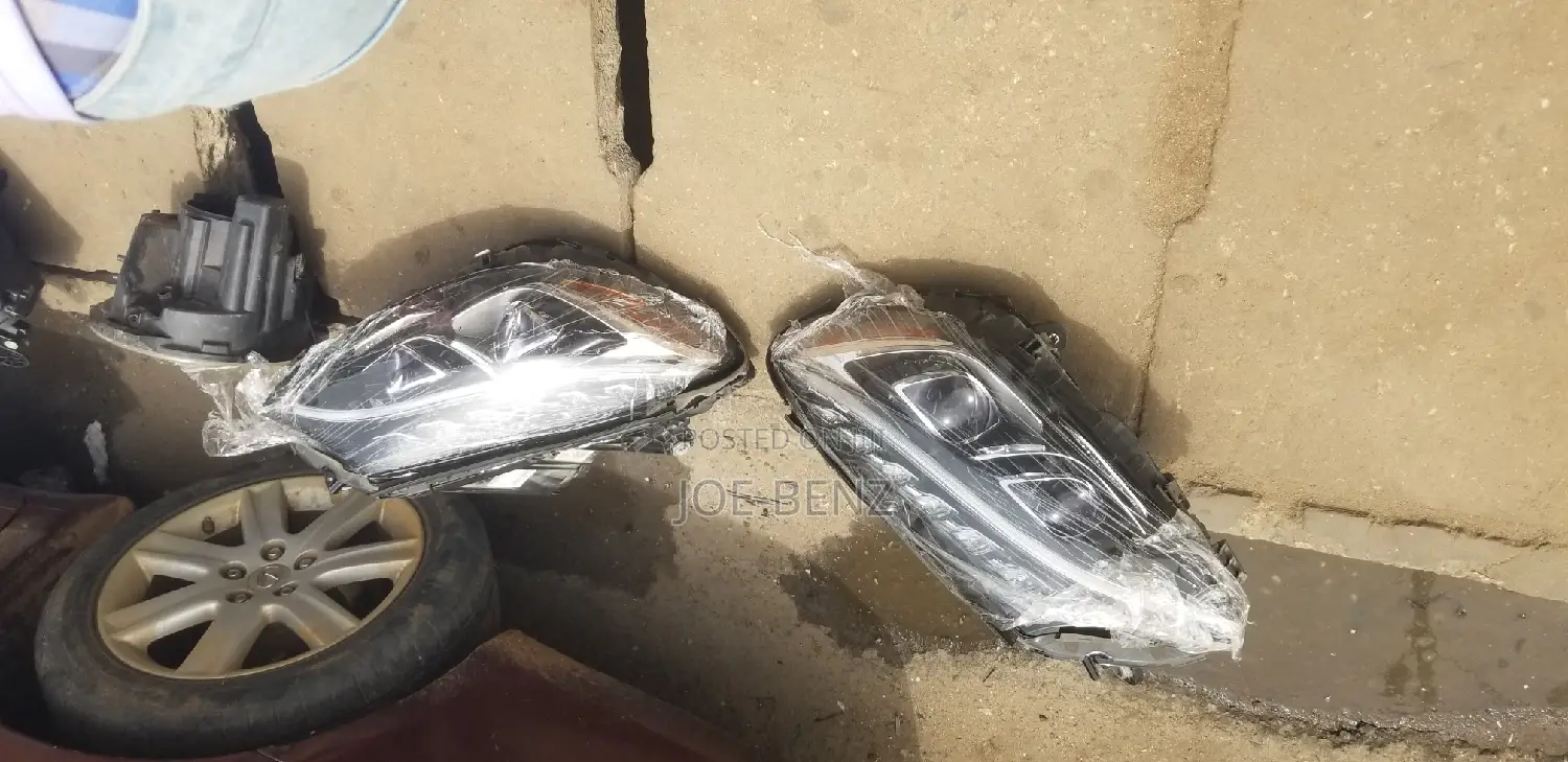 C300 2018 Double Charger American Headlights