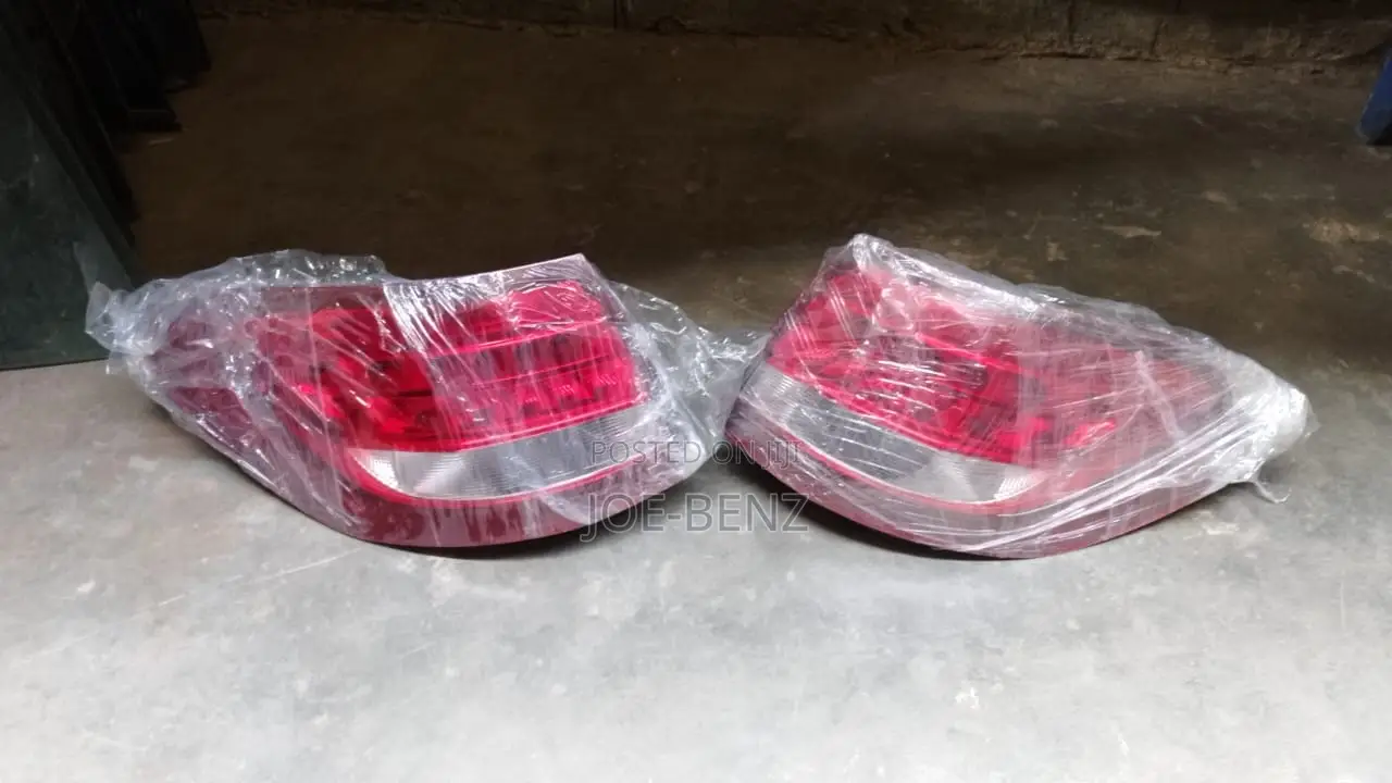 GLC300 2016 Non LED Backlight
