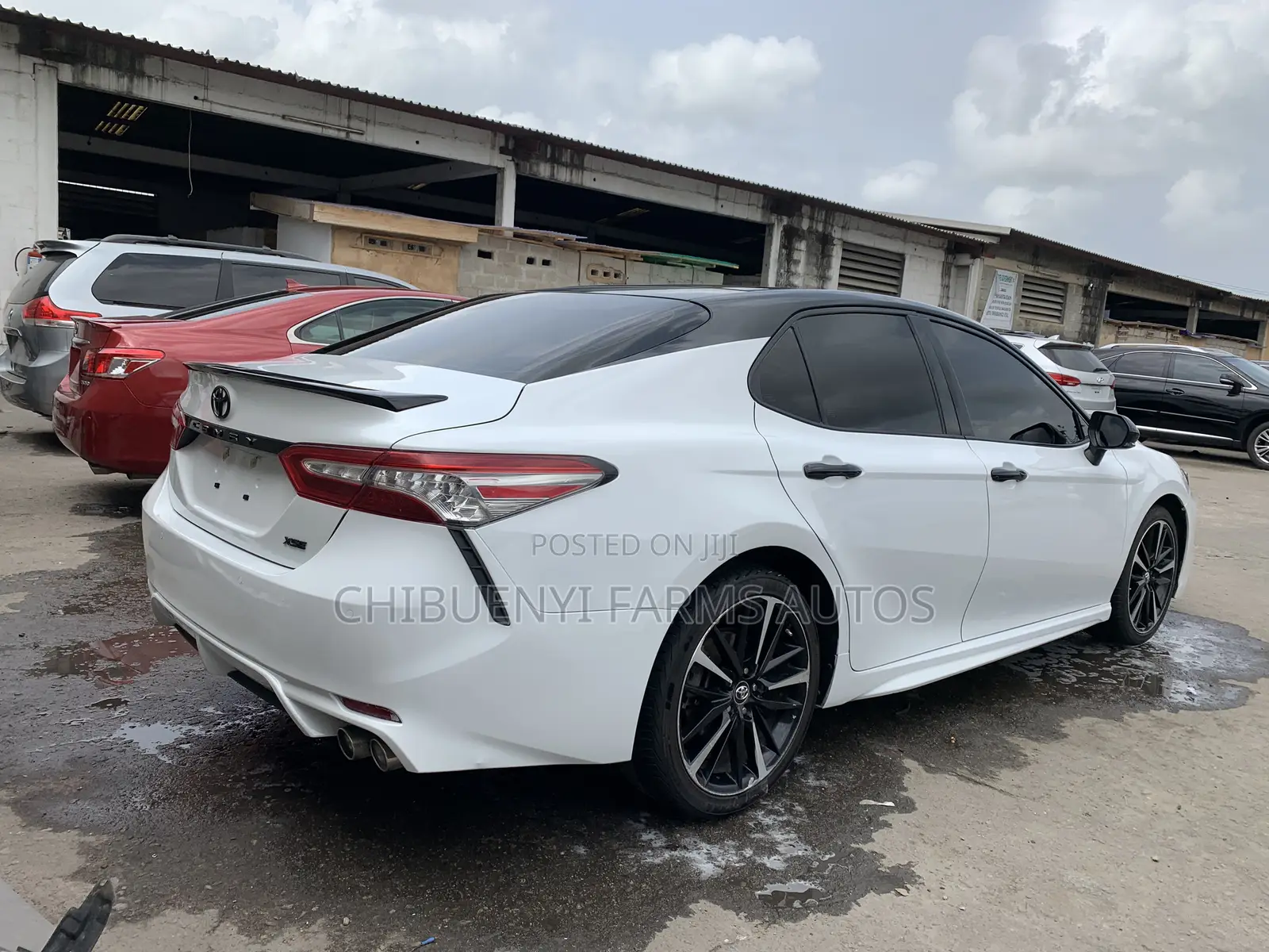 Toyota Camry XSE V6 (3.5L V6 8A) 2019 White