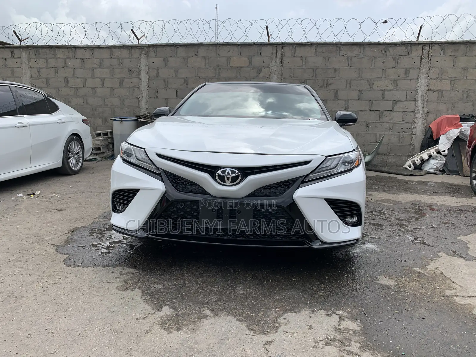 Toyota Camry XSE V6 (3.5L V6 8A) 2019 White