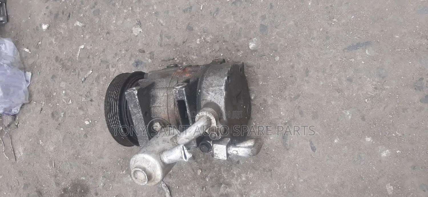 Nissan Xtera Direct Tokunbo Compressor Engine Loose