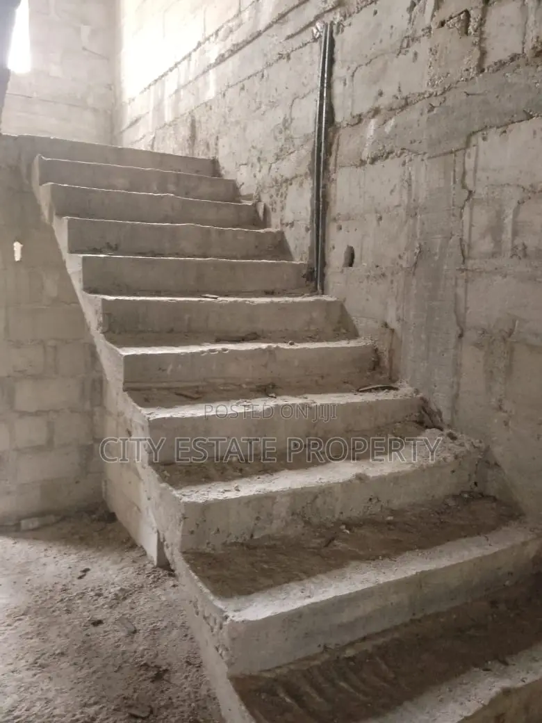 Furnished 5bdrm Duplex in Nepa Estate, Port-Harcourt for sale
