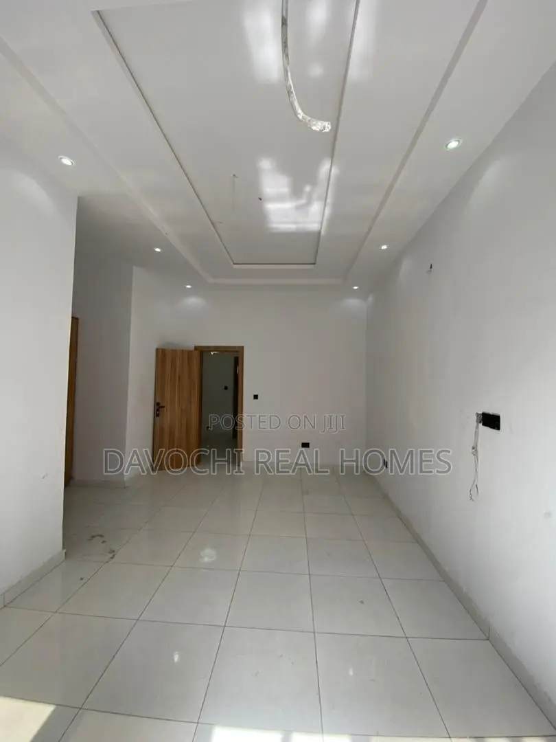 2bdrm Duplex in Ikota-Lekki for sale