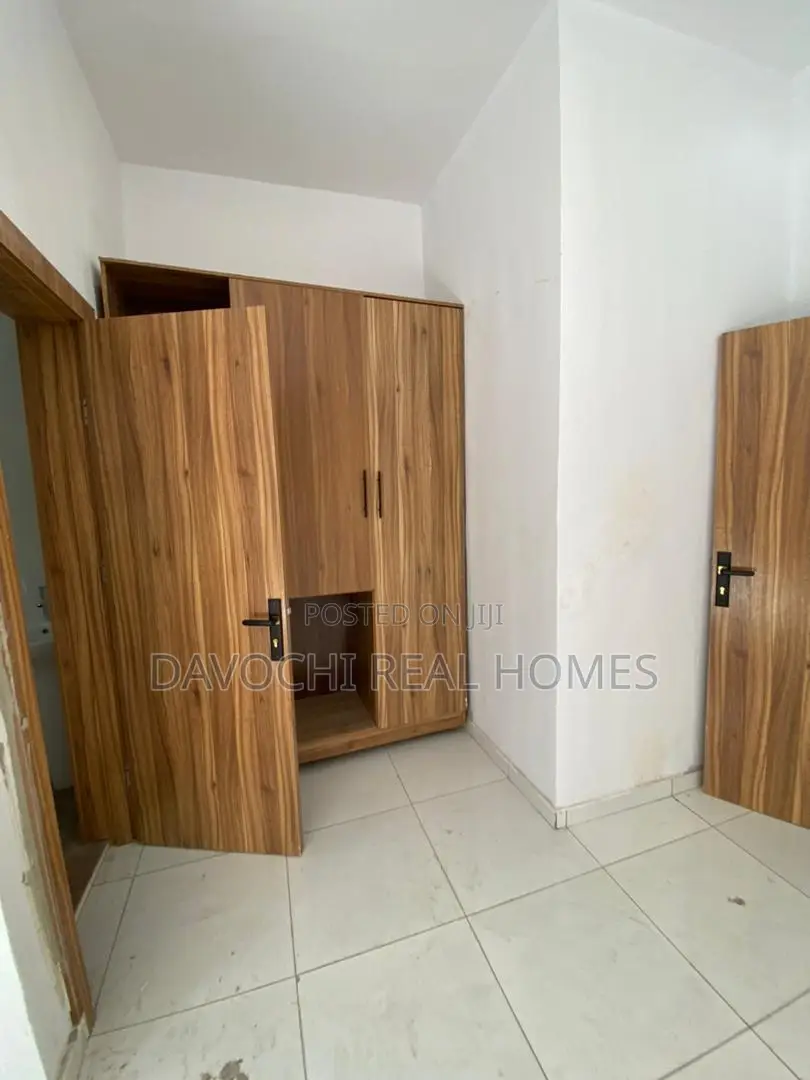 2bdrm Duplex in Ikota-Lekki for sale