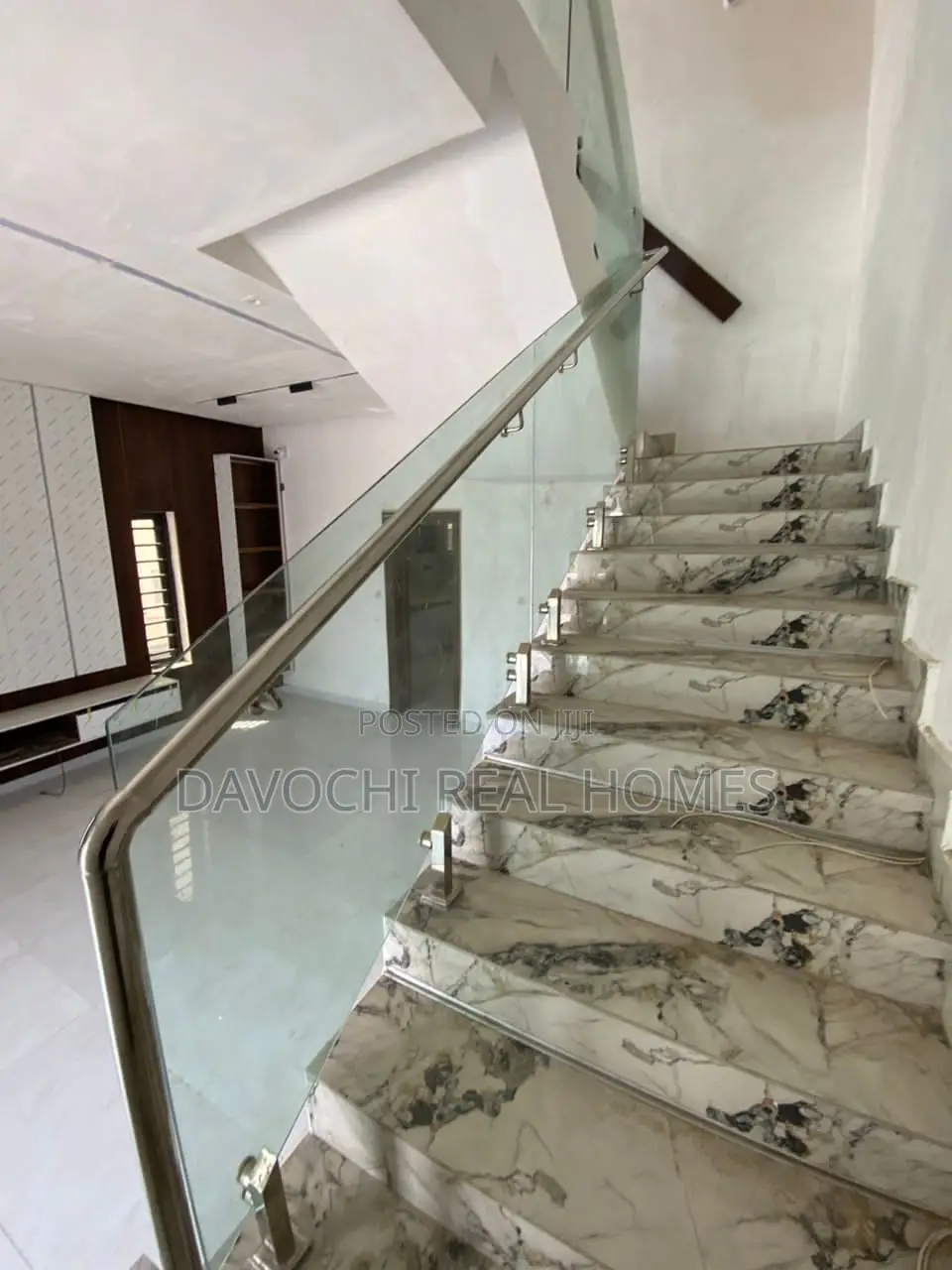 4bdrm Duplex in Ikota-Lekki for sale