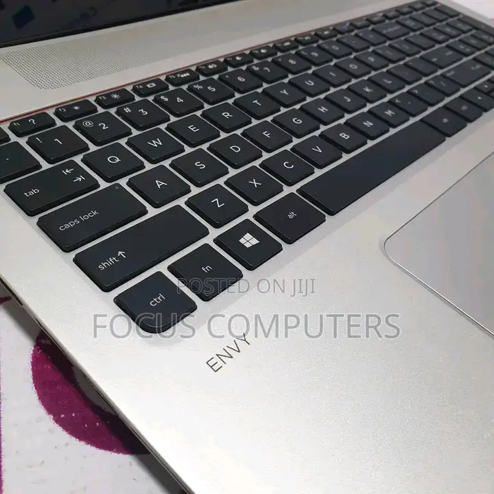 Laptop HP Envy 15 16GB Intel Core I7 SSD 256GB