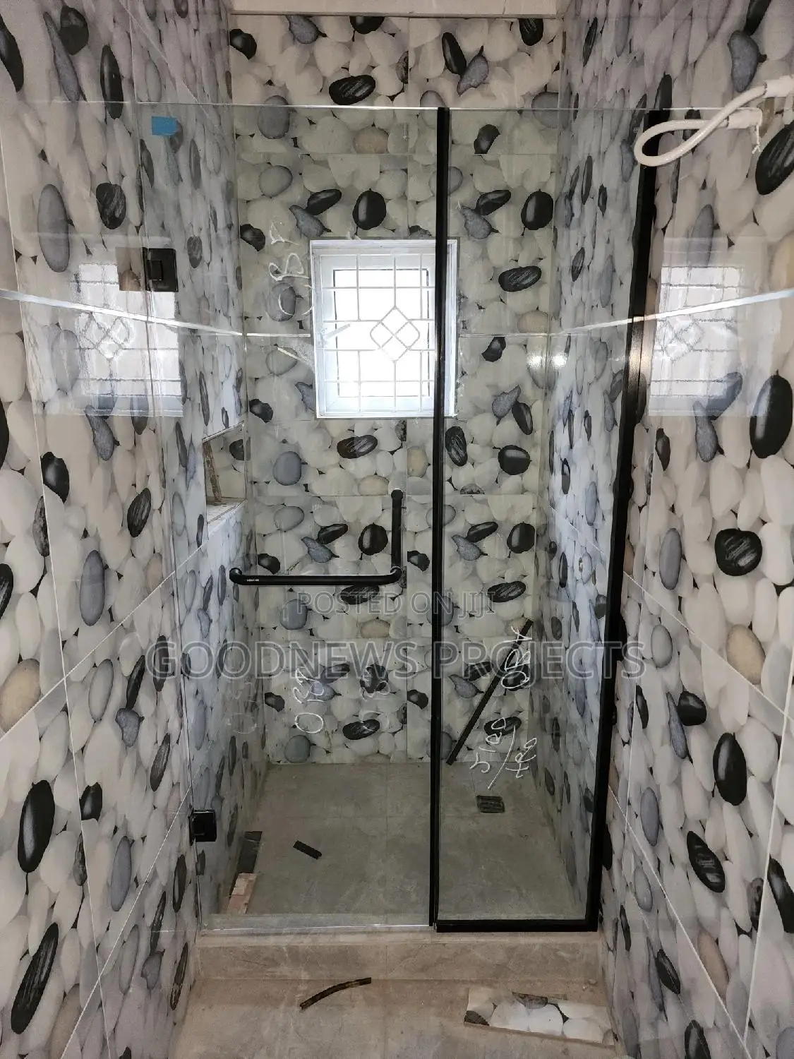 Shower Glass for Visitors Toilet