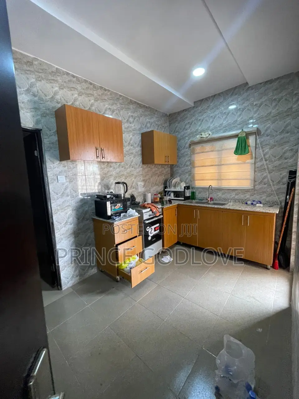 2bdrm Block of Flats in Dawaki for rent