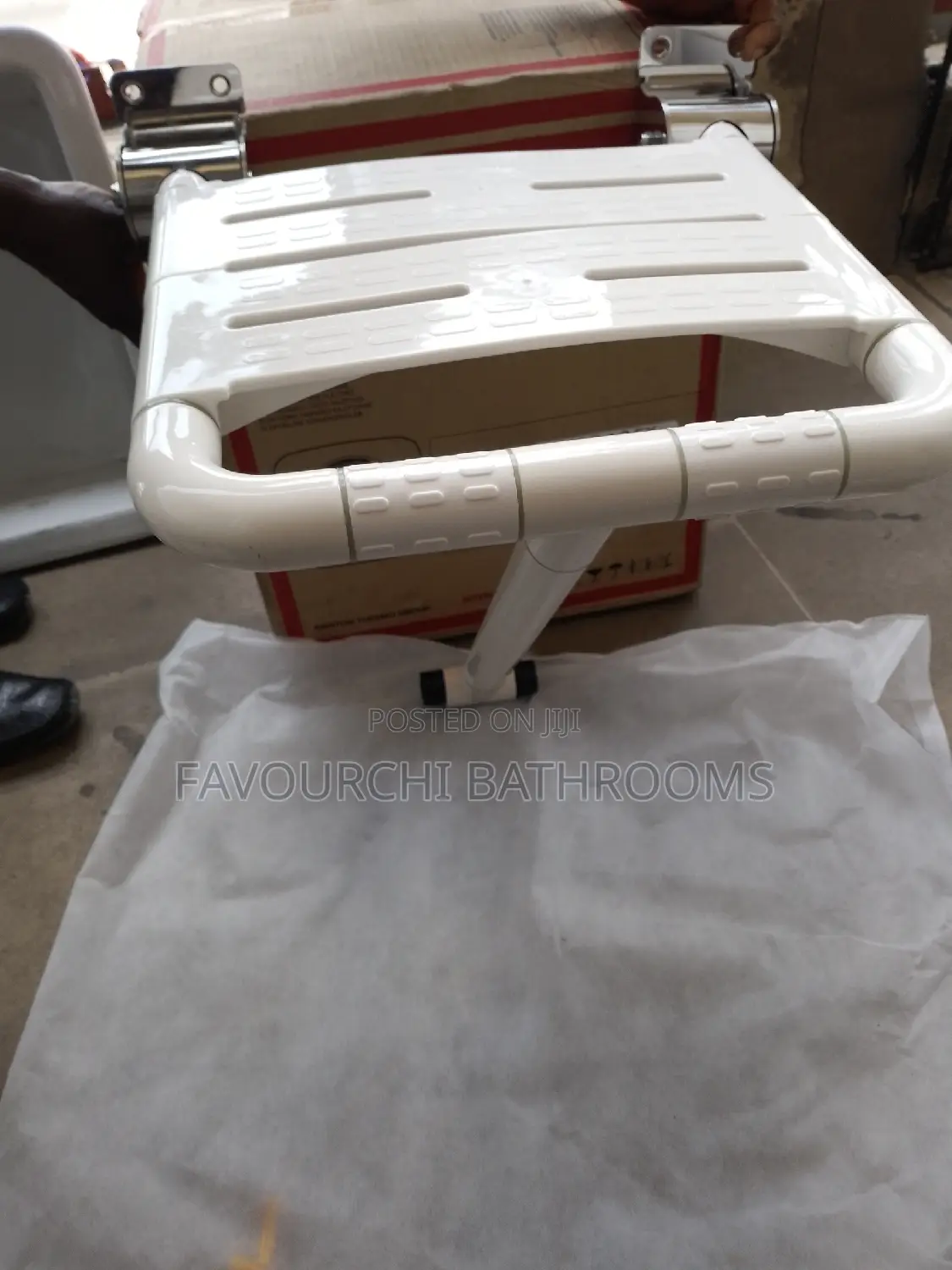 Foldable Seat
