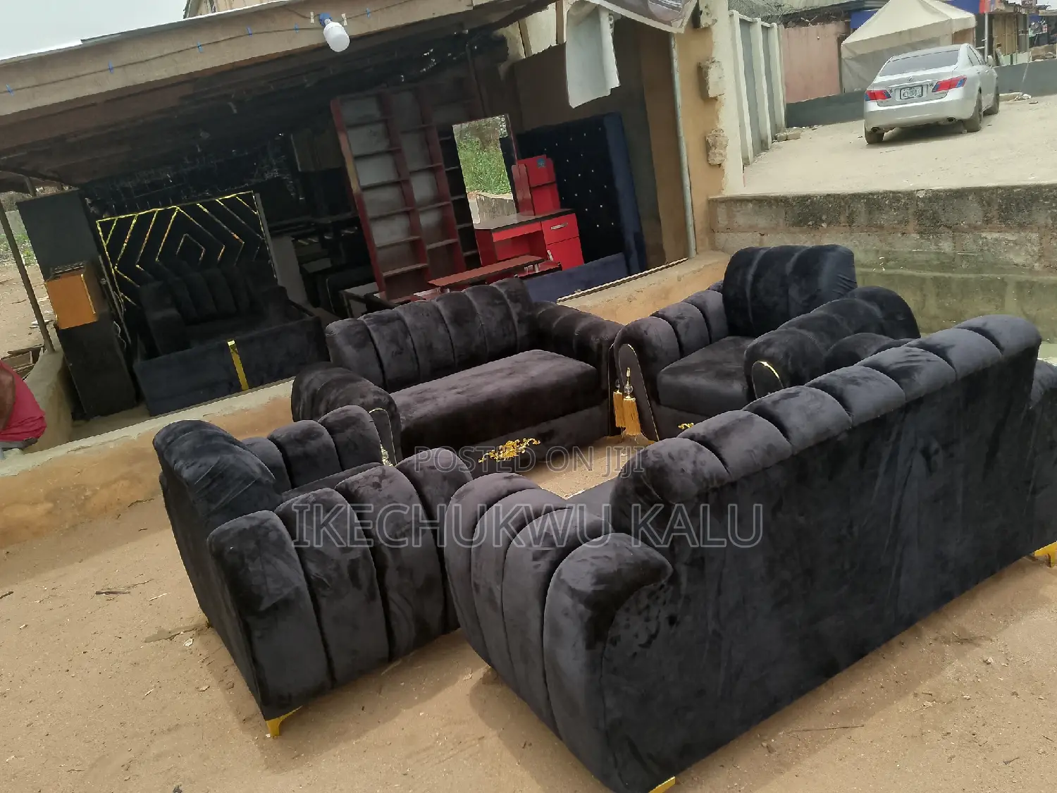 A Set of Chair