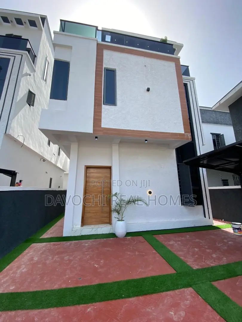 4bdrm Duplex in Ikota-Lekki for sale