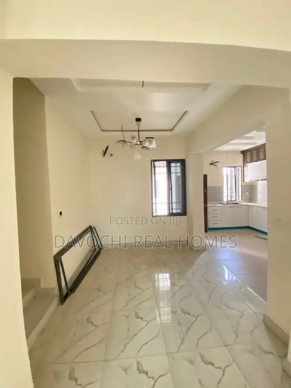 5bdrm House in Lekki Phase One for sale