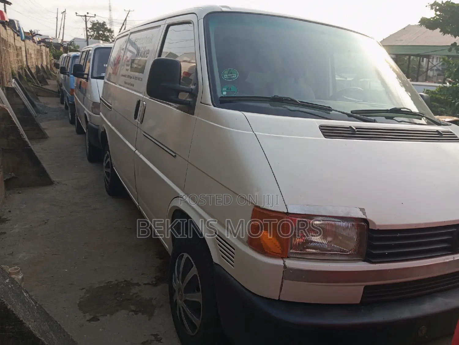Volkswagen Transporter 2001 White