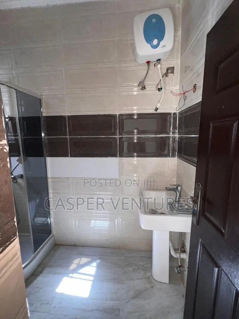 1bdrm Shared Apartment in Chevy View, Chevron for rent