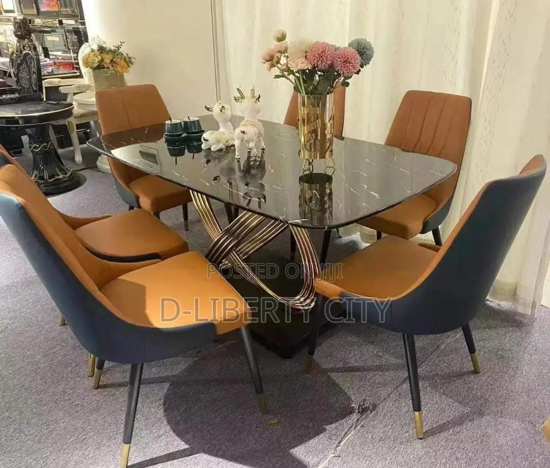 Classic Dining Table