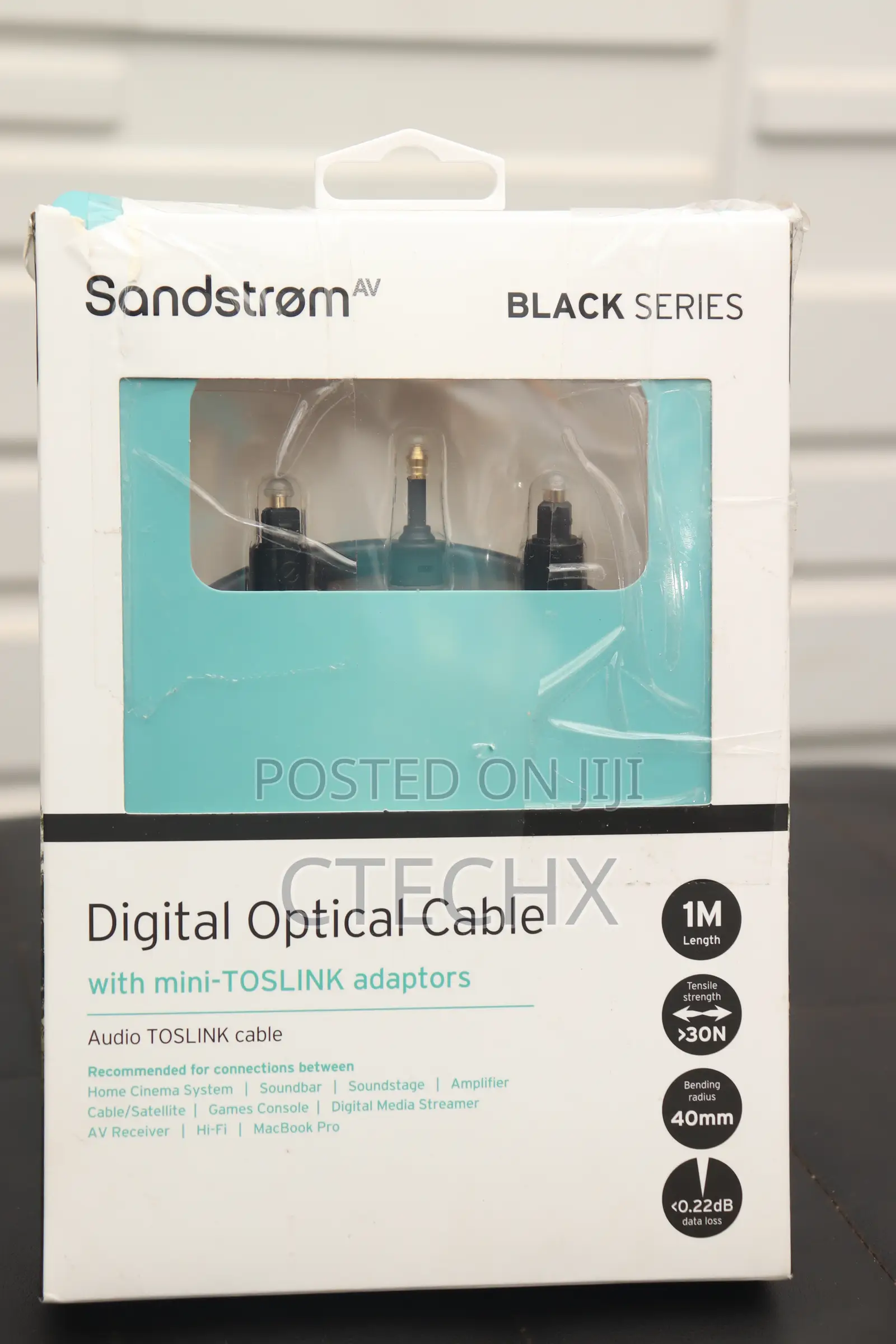 SANDSTROM Black Series Digital Optical Cable - 1 M