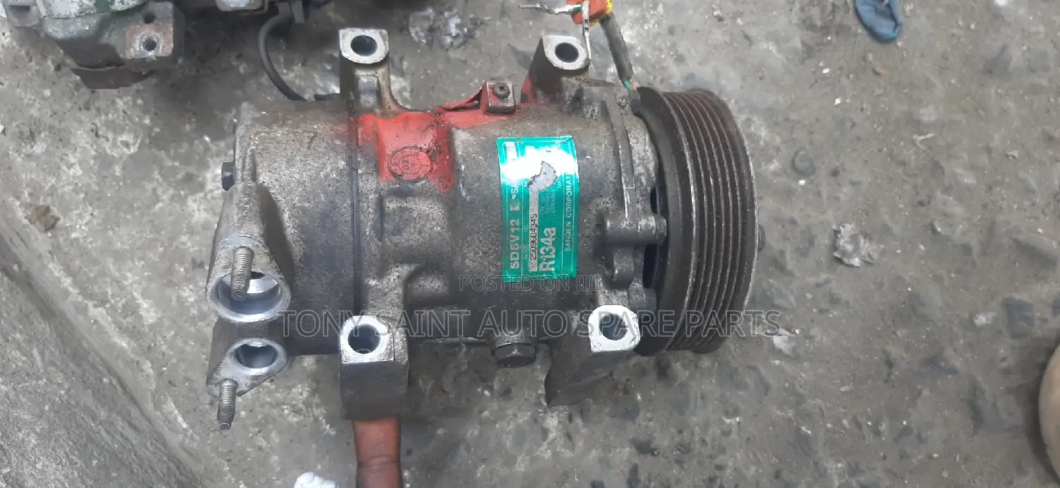 Manual Compressor for Toyota Corolla 2014