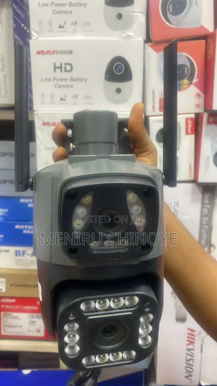Double Lense Wifi PTZ Camera