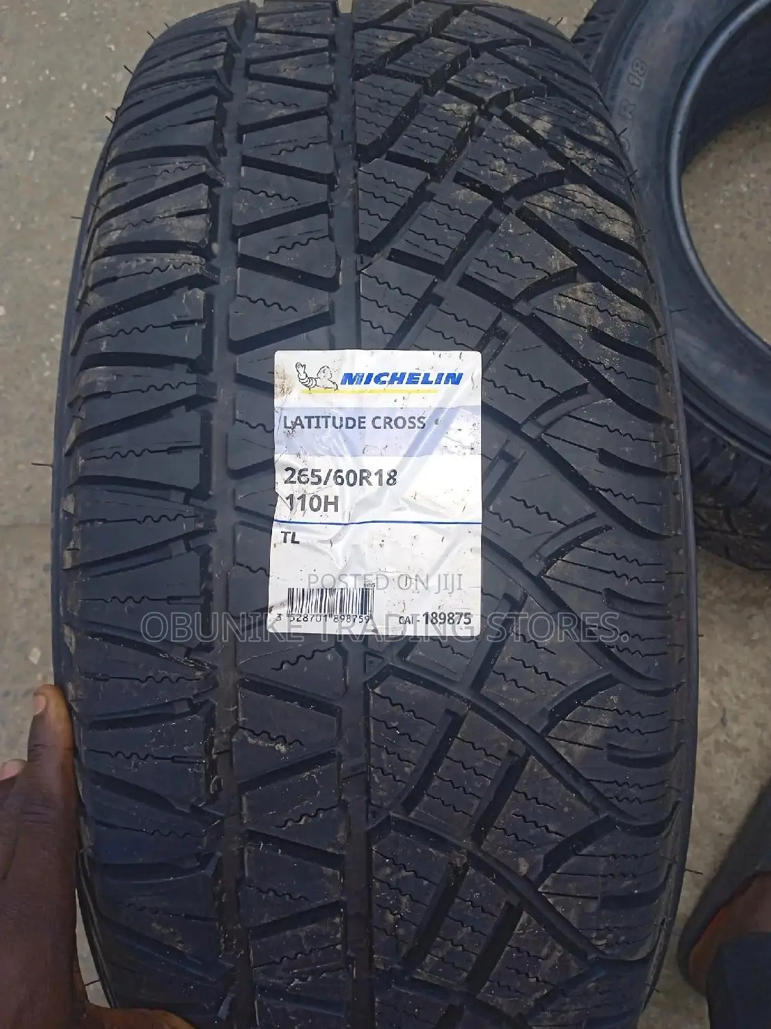 265/60r18 Michelin Tire