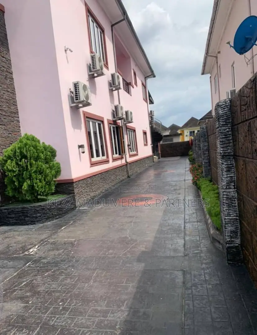 Furnished 4bdrm Duplex in Golf Estate , Dr, Port-Harcourt for sale
