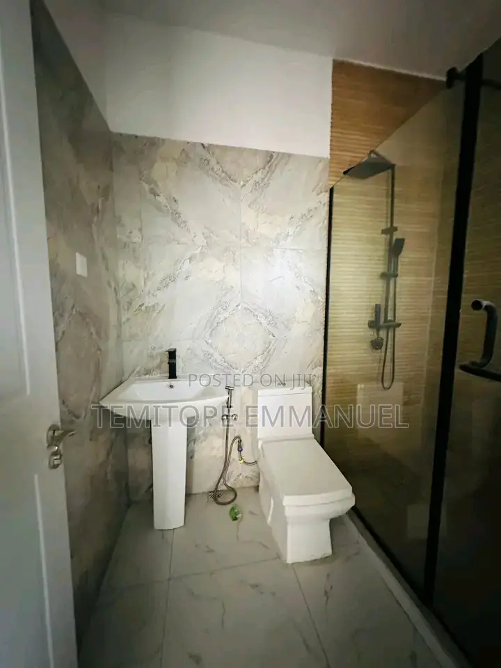 Furnished 4bdrm Duplex in Obanikoro, Anthony Village for sale