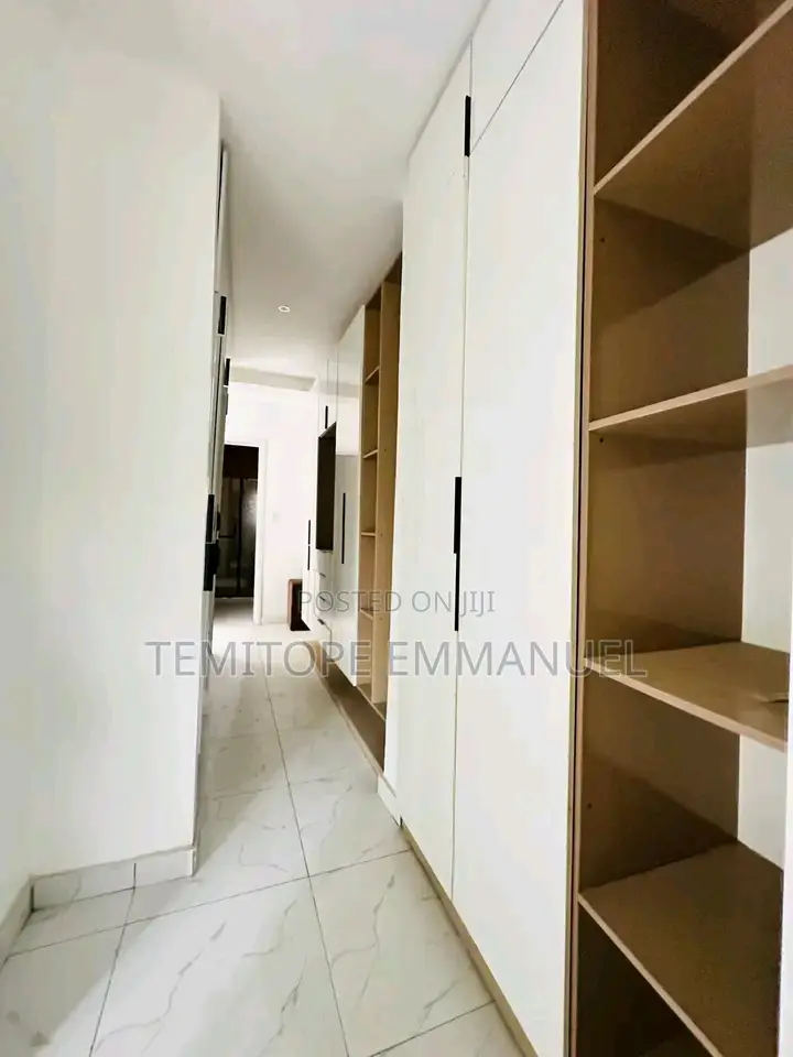 Furnished 4bdrm Duplex in Obanikoro, Anthony Village for sale