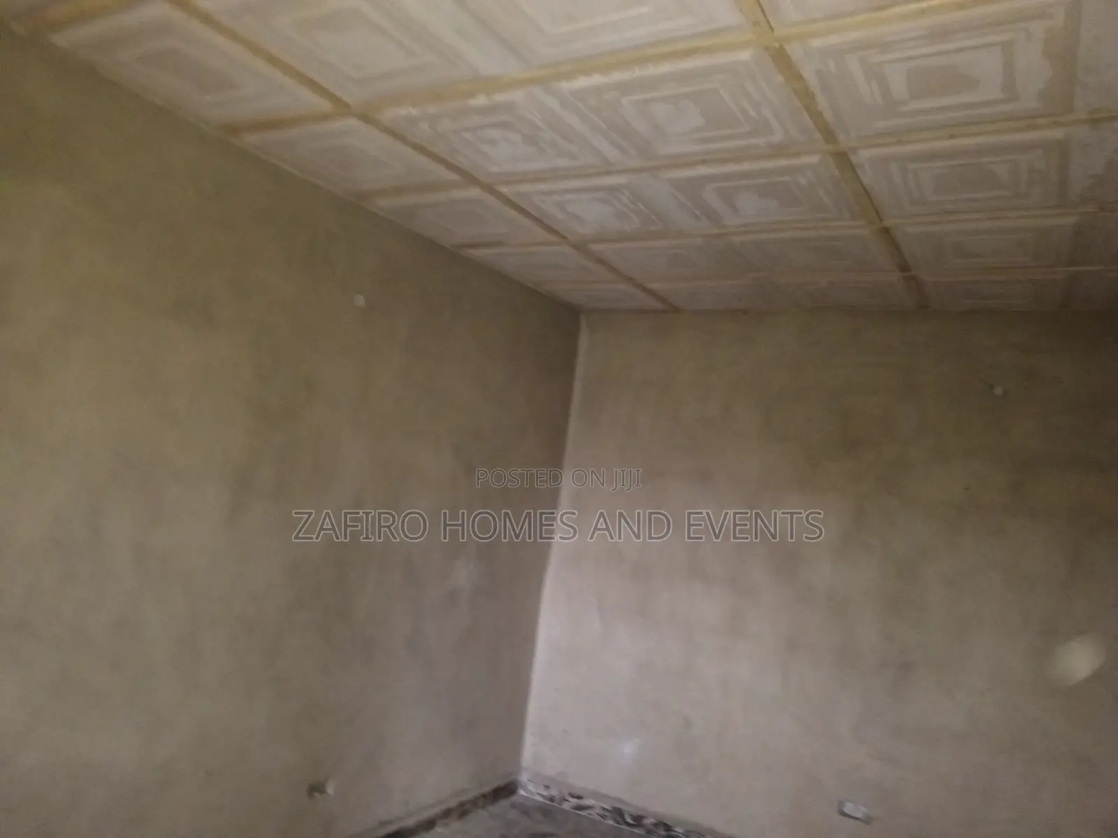 5bdrm Bungalow in Aba Beji Aparaja Odo for sale